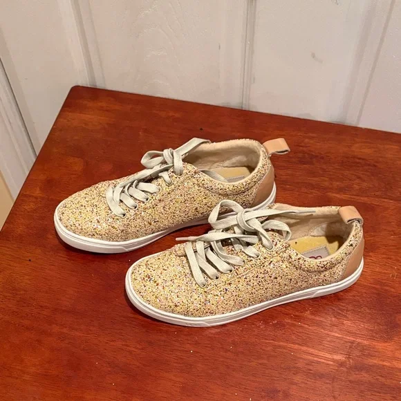 UGG Glitter Sneakers - Gold and Cream - Picture 5 of 5